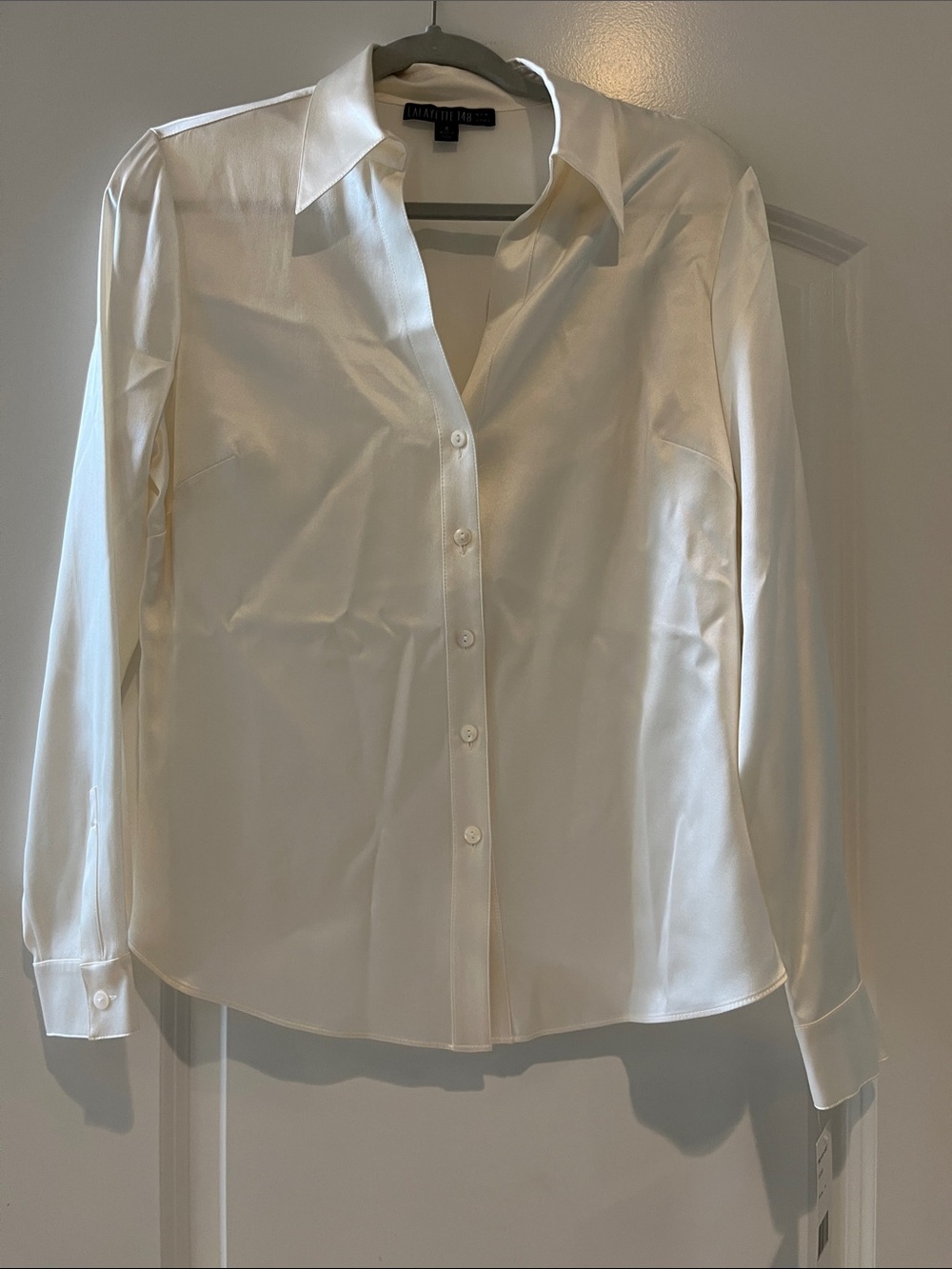 NWT Lafayette 148 Cream Silk Button-Down Blouse